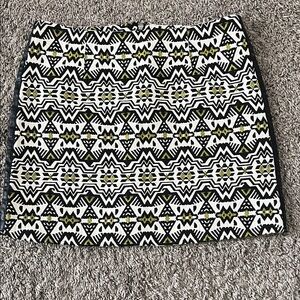 Ark & Co Black, White, and Yellow Geometric Mini Skirt